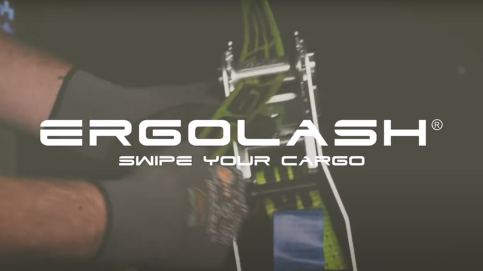 Load video: Swipe your cargo with ERGOLASH